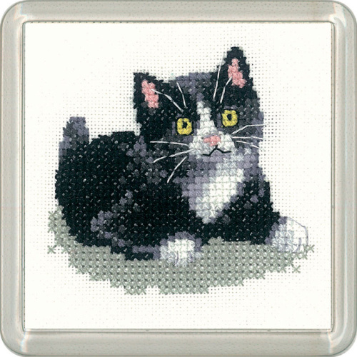 Набор для вышивания Чёрно-белый котёнок HERITAGE CFBW1259A смотреть фото