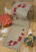 Набор для вышивания дорожки Рождественское сердце Permin 68-1296