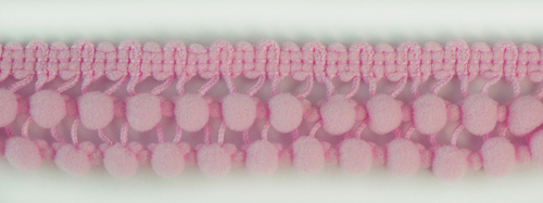 Фото тесьма с помпонами двурядная темно-розовая cmm sew & craft 6000/2/49 на сайте ArtPins.ru