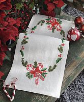 Набор для вышивания Anchor: салфетка-дорожка Christmas Candy 27*80 см MEZ 9240000-03530