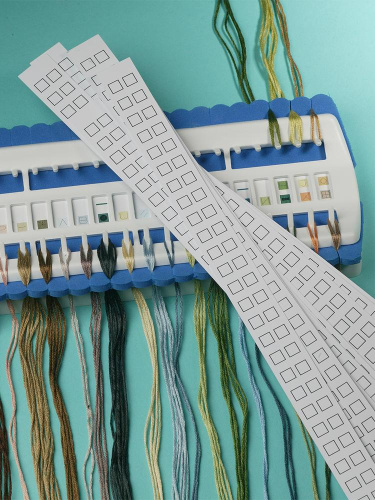 Органайзер для мулине на 50 ячеек, в комплекте 10 картонных вкладышей PAKO 705.060 смотреть фото фото 4