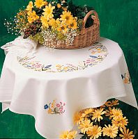 Набор для вышивания Anchor: скатерть Spring Garland Tablecloth  80*80 см MEZ Венгрия ETW14