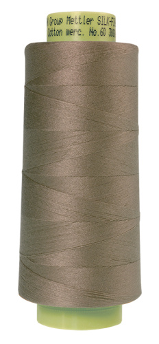 Фото нить для машинного квилтинга silk-finish cotton 60 2743 м цвет 3559 на сайте ArtPins.ru