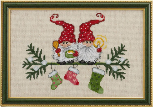 Набор для вышивания Эльфы и рождественские носки смотреть фото