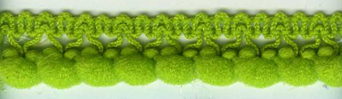 Фото тесьма с помпонами однорядная лимонно-зеленая на сайте ArtPins.ru