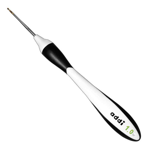 Фото крючок вязальный с эргономичной пластиковой ручкой addiswing  №1.5 16 см дешево