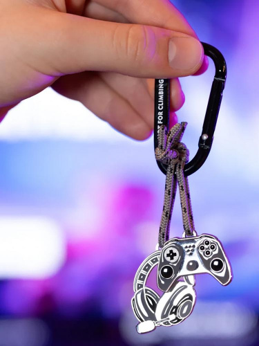 Брелок GAMING TROIKA KR25-03-BK в гипермаркете товаров для рукоделия ArtPins.ru фото 5 Купить брелок gaming troika kr25-03-bk фото фото 5