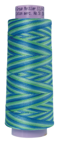 Фото нить для машинного квилтинга silk-finish multi cotton 50 1372 м amann group 9090-9814 на сайте ArtPins.ru