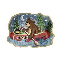 Набор для вышивания Каноэ с медведем  Mill Hill MH182215