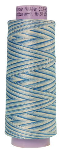Фото нить для машинного квилтинга silk-finish multi cotton 50 1372 м amann group 9090-9810 на сайте ArtPins.ru