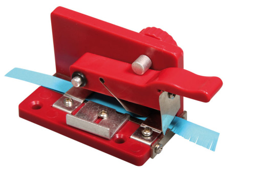 Машинка для нарезки бахромы Quilling Fringer Rayher 71988000 фото