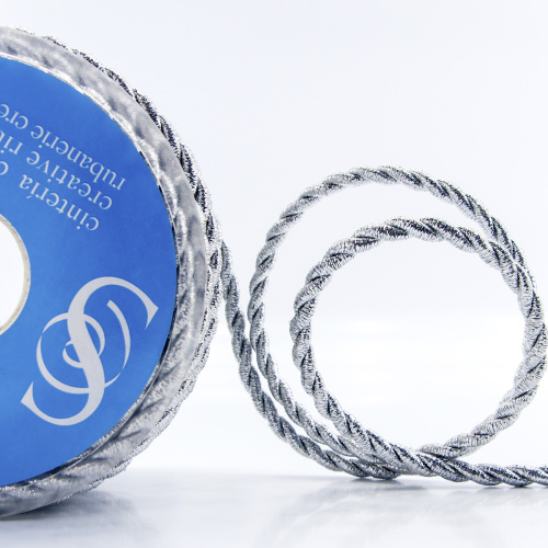 Фото шнур металлизированный spiral   арт.25277-1 мм 15 м цвет 102 серебряный safisa 25277-1мм-102 на сайте ArtPins.ru