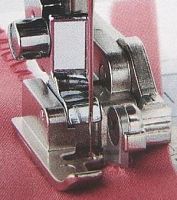 Лапка для швейной машины F054 боковой нож Brother XC3879152