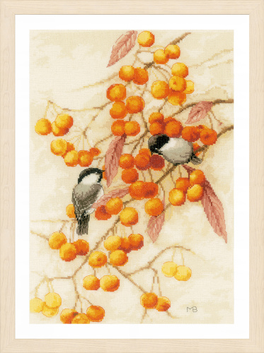 Набор для вышивания Little orange feast  LANARTE PN-0201746 смотреть фото