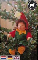 Набор для шитья вальдорфской куклы Гномик в красном колпачке De Witte Engel A15800