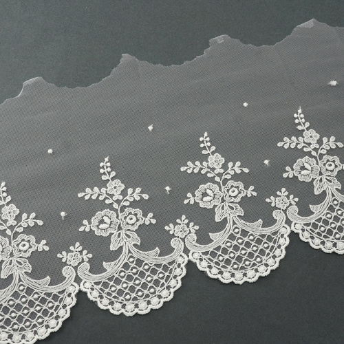 Фото вышивка на тюле 19 мм цвет белый i755/00 iemesa на сайте ArtPins.ru