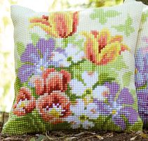 Набор для вышивания подушки Весенние цветы VERVACO PN-0148459