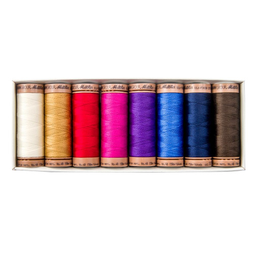 Набор с нитками Silk Finish в подарочной упаковке 8 катушек Amann Group SFCQ89136-Kit фото в магазине товаров для шитья и рукоделия ArtPins.ru фото 2 Фото набор с нитками silk finish в подарочной упаковке 8 катушек amann group sfcq89136-kit на сайте ArtPins.ru фото 2