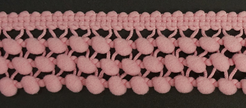 Фото тесьма с помпонами трехрядная бежево-розовая cmm sew & craft 6000/3/51 на сайте ArtPins.ru