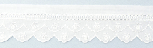 Фото шитье-вышивка на батисте iemesa 50 мм длина 13.8 м 100% хлопок белый 32279/01 на сайте ArtPins.ru