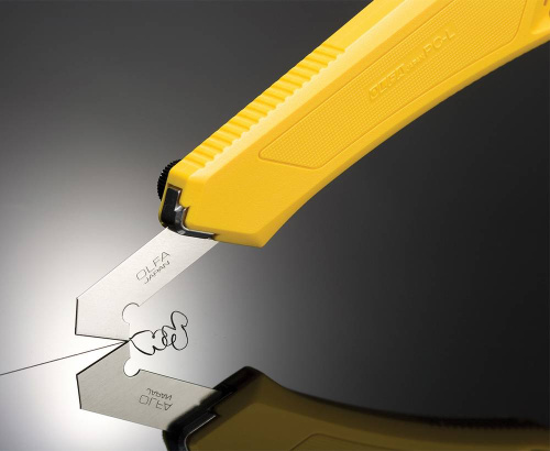 Нож для пластика усиленный с лезвиями в комплекте OLFA PC-L фото фото 5
