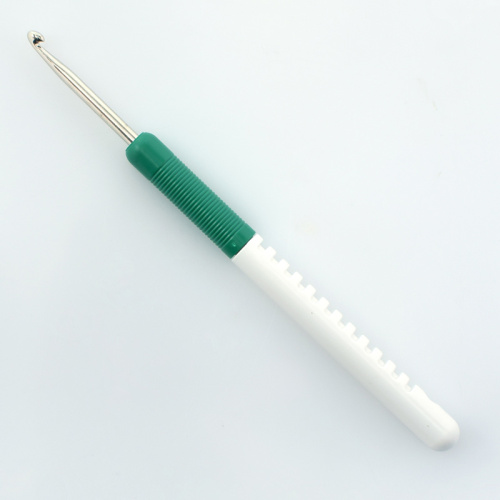 Фото крючок вязальный с пластиковой ручкой №4 15 см addi 148-7/4-15 дешево