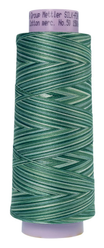 Фото нить для машинного квилтинга silk-finish multi cotton 50 1372 м amann group 9090-9819 на сайте ArtPins.ru